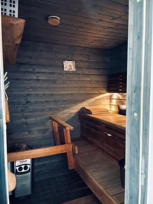 Kolin Pikkukolo - Saunallinen Studiohuoneisto Kolinkylä Esterno foto